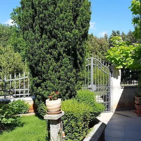 Ferienwohnung-ginkgo-a3 * Banjole